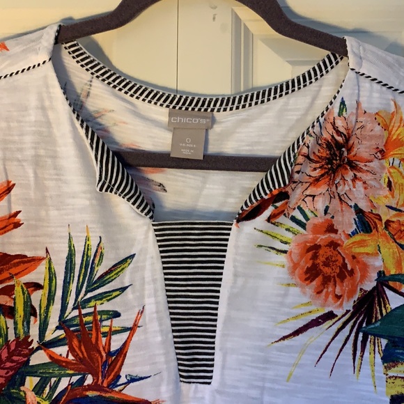 CHICO’S Short-sleeve Floral T-Shirt, Size 0/Small - Picture 6 of 7